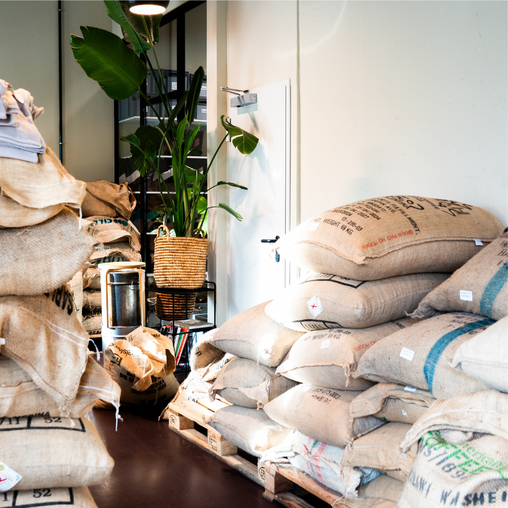 110% Preisanstieg für Rohkaffee innerhalb eines Jahres: Was steckt dahinter?